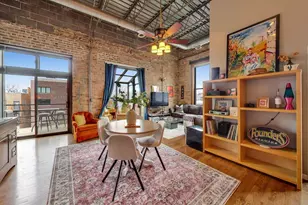 2525 N Sheffield Ave, Chicago, IL 60614 - Photo 3