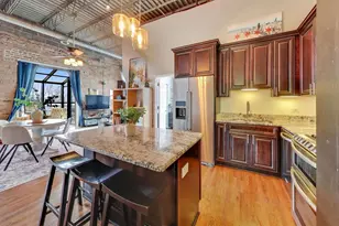 2525 N Sheffield Ave, Chicago, IL 60614 - Photo 9