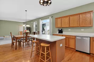 259 Pleasant Plains Dr, Saint Charles, IL 60175 - Photo 9
