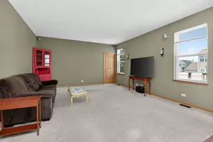 259 Pleasant Plains Dr, Saint Charles, IL 60175 - Photo 11