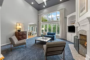 2S370 Canterbury Ct, Glen Ellyn, IL 60137 - Photo 5