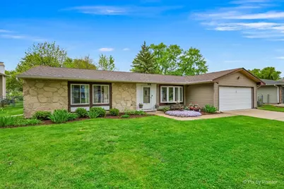 1185 Case Lane, Elgin, IL 60120 - Photo 1