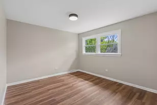 22644 Lakeshore Dr, Richton Park, IL 60471 - Photo 11