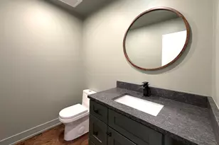 823 Banyan Dr, Elk Grove Village, IL 60007 - Photo 7