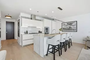 363 E Wacker Dr, Chicago, IL 60601 - Photo 13
