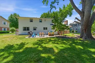 2357 Wyckwood Dr, Aurora, IL 60506 - Photo 29