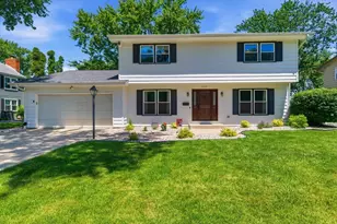 2357 Wyckwood Dr, Aurora, IL 60506 - Photo 1