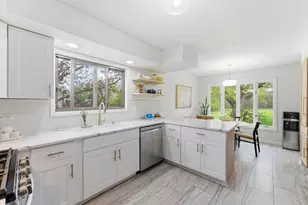 24262 W Rose Ave, Lake Zurich, IL 60047 - Photo 5