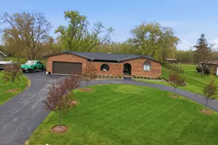 24262 W Rose Ave, Lake Zurich, IL 60047 - Photo 43