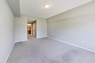 105 Lakeview Dr, Bloomingdale, IL 60108 - Photo 17