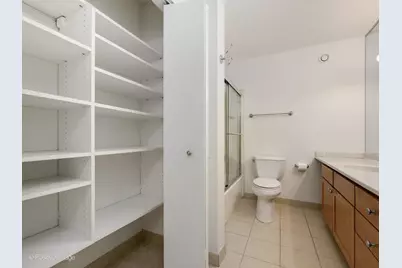 30 E Huron Street #3506, Chicago, IL 60611 - Photo 15
