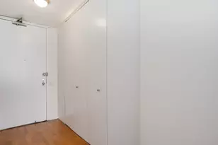 30 E Huron St, Chicago, IL 60611 - Photo 11