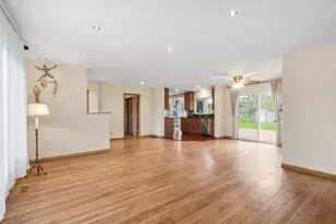 3691 Walters Ave, Northbrook, IL 60062 - Photo 7