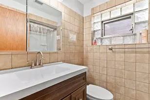 1835 W 34th St, Chicago, IL 60608 - Photo 5