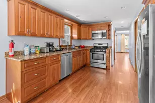1835 W 34th St, Chicago, IL 60608 - Photo 7