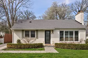674 Highview Terrace, Lake Forest, IL 60045 - Photo 1