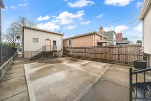 3841 S Lowe Ave, Chicago, IL 60609 - Photo 15