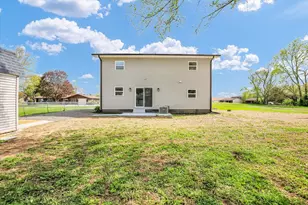 503 Allison St, Catlin, IL 61817 - Photo 5