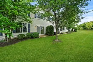 485 S Jade Ln, Round Lake, IL 60073 - Photo 19