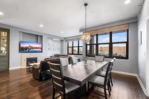 3140 N Sheffield Ave, Chicago, IL 60657 - Photo 5
