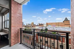 3140 N Sheffield Ave, Chicago, IL 60657 - Photo 11