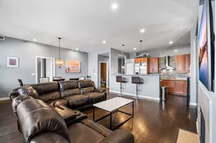 3140 N Sheffield Ave, Chicago, IL 60657 - Photo 3
