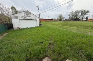 1402 Berkeley Ave, Ford Heights, IL 60411 - Photo 11