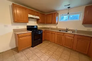 1402 Berkeley Ave, Ford Heights, IL 60411 - Photo 9