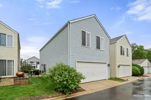176 Presidential Blvd, Oswego, IL 60543 - Photo 19