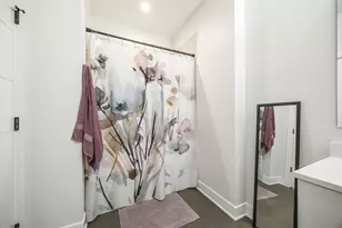 35 S Hoyne Ave, Chicago, IL 60612 - Photo 13