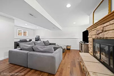 36449 N Streamwood Drive, Gurnee, IL 60031 - Photo 15