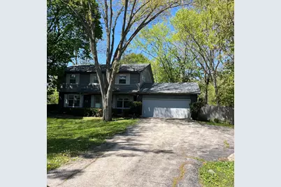 30974 N Milwaukee Avenue, Libertyville, IL 60048 - Photo 1