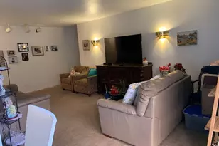 9721 S Keeler Ave, Oak Lawn, IL 60453 - Photo 3