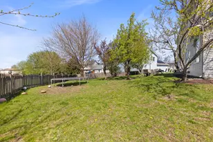 298 Clarendon Ln, Bolingbrook, IL 60440 - Photo 25