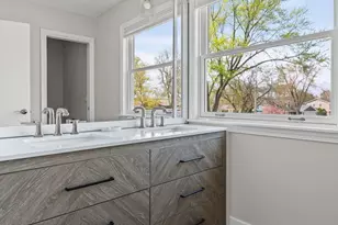 627 S Patton Ave, Arlington Heights, IL 60005 - Photo 23