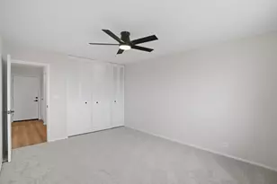 1880 Bonnie Ln, Hoffman Estates, IL 60169 - Photo 17