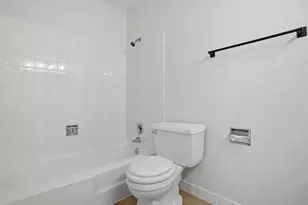1880 Bonnie Ln, Hoffman Estates, IL 60169 - Photo 15