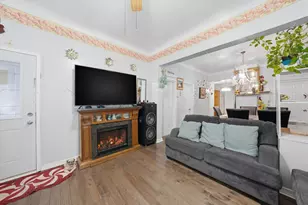 2730 S 58th Ct, Cicero, IL 60804 - Photo 3