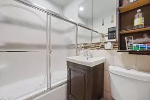 2730 S 58th Ct, Cicero, IL 60804 - Photo 25