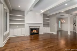 664 N Webster St, Naperville, IL 60563 - Photo 9