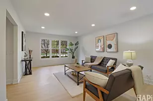 182 Montclair Rd, Vernon Hills, IL 60061 - Photo 9