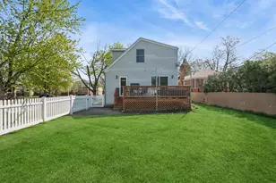 6250 N Lowell Ave, Chicago, IL 60646 - Photo 25
