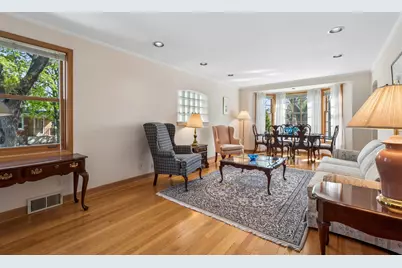 6250 N Lowell Avenue, Chicago, IL 60646 - Photo 5