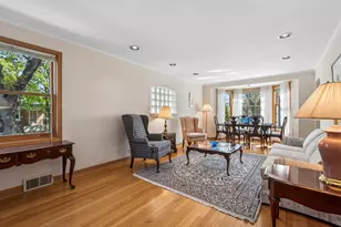 6250 N Lowell Ave, Chicago, IL 60646 - Photo 5