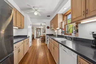 6250 N Lowell Ave, Chicago, IL 60646 - Photo 11