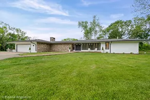 312 Ridge Rd, Barrington Hills, IL 60010 - Photo 1