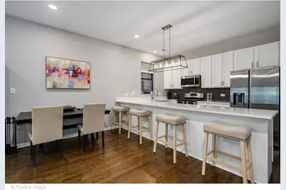 1751 W Division Street #2E, Chicago, IL 60622 - Photo 9