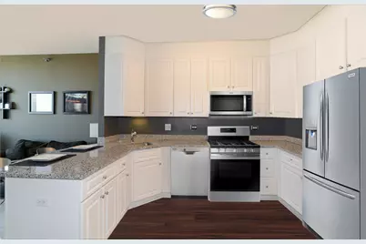 33 W Ontario Street #41G, Chicago, IL 60654 - Photo 5