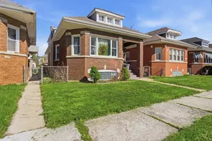 15805 Paulina St, Harvey, IL 60426 - Photo 3