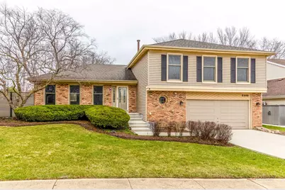 5195 Castaway Lane, Hoffman Estates, IL 60010 - Photo 1